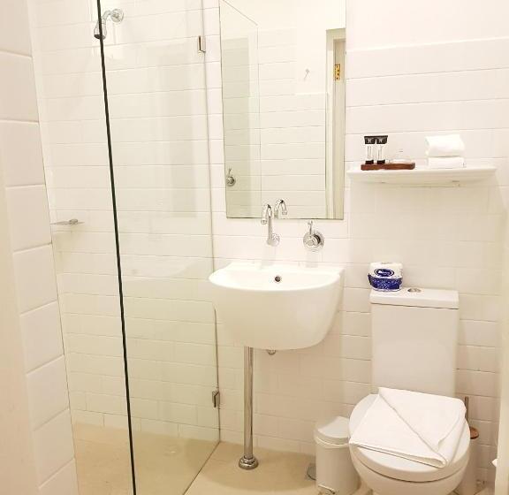 غرفة أساسية, The Hughenden Boutique