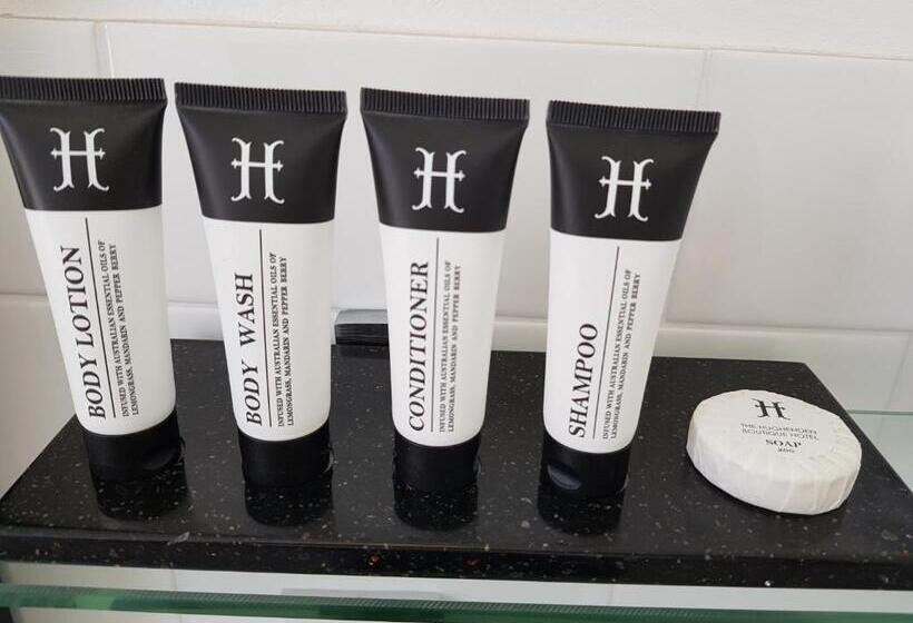 جناح سوبيريور, The Hughenden Boutique