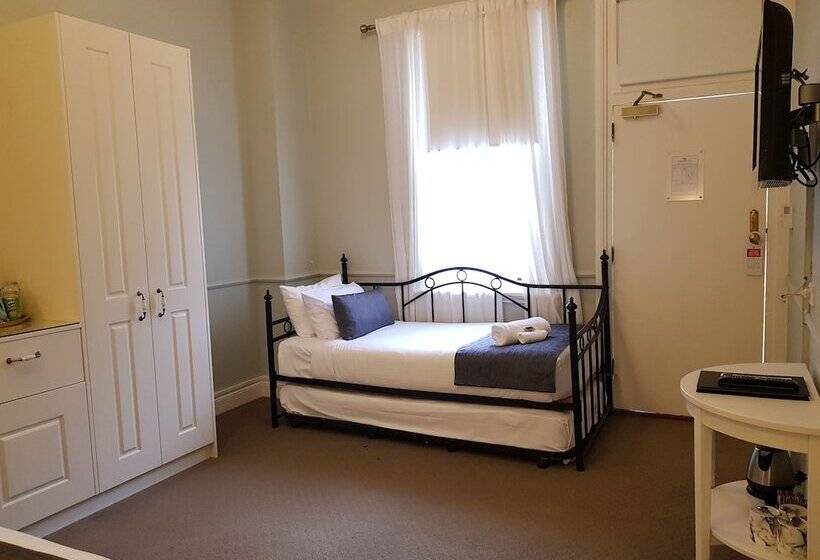 غرفة قياسية, The Hughenden Boutique