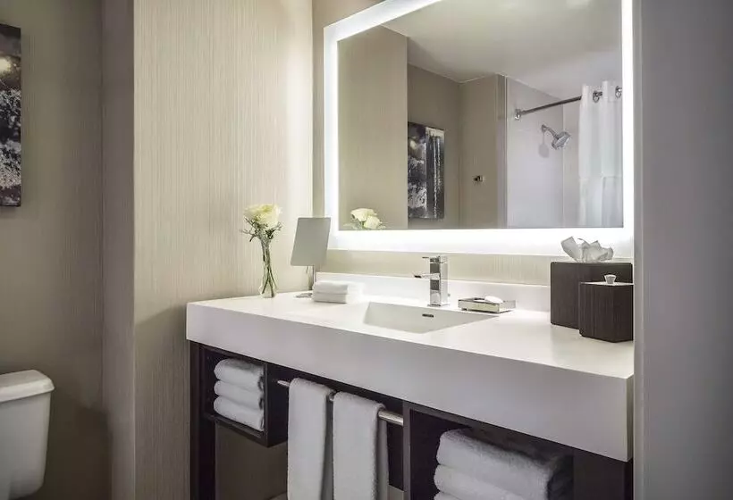 اتاق استاندارد با 2 تخت دوبل, Manchester Grand Hyatt San Diego