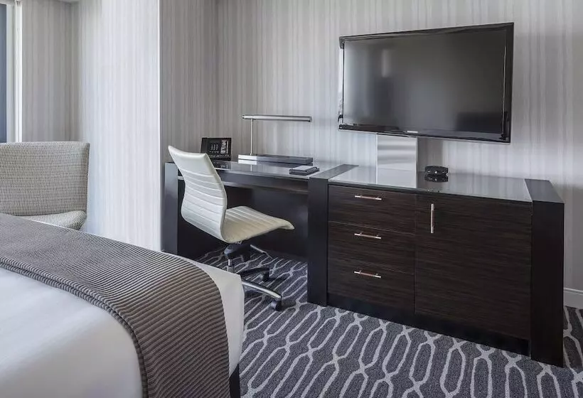 اتاق استاندارد با تخت دوبل و چشمانداز, Manchester Grand Hyatt San Diego