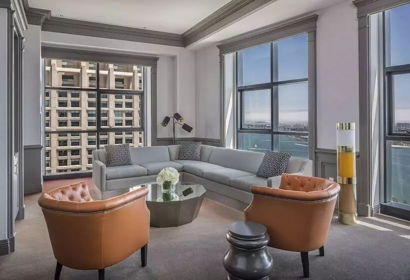 سوئیت پنت هاوس, Manchester Grand Hyatt San Diego