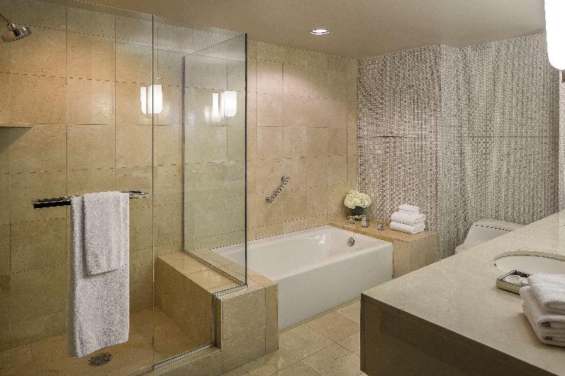 Люкс, Manchester Grand Hyatt San Diego