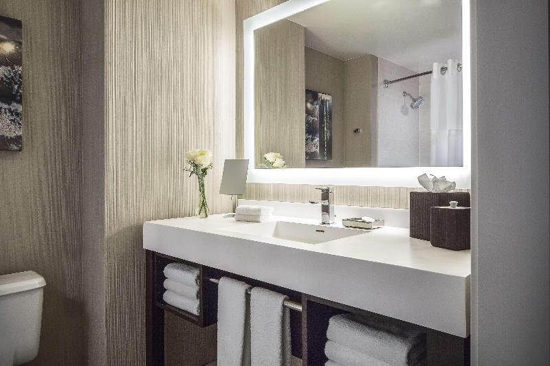 Номер Клуб, Manchester Grand Hyatt San Diego