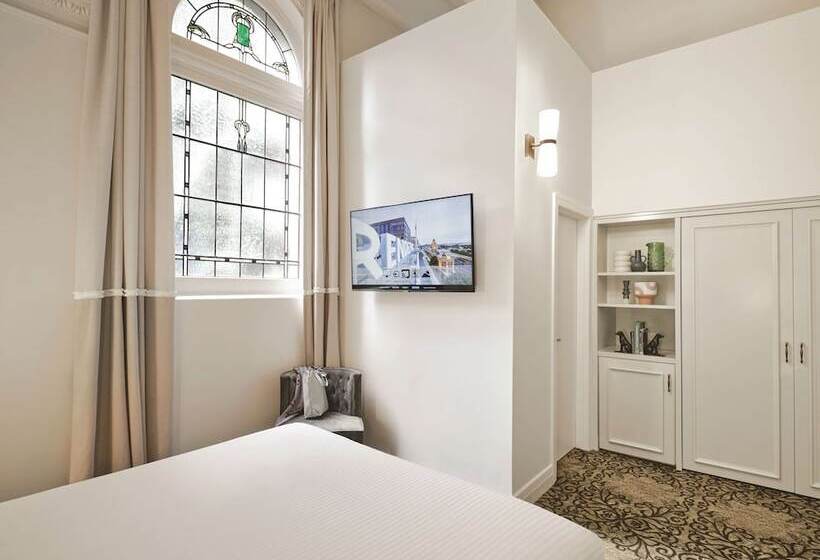 חדר סטנדרט עם מיטת קווין, Rendezvous Hotel Melbourne
