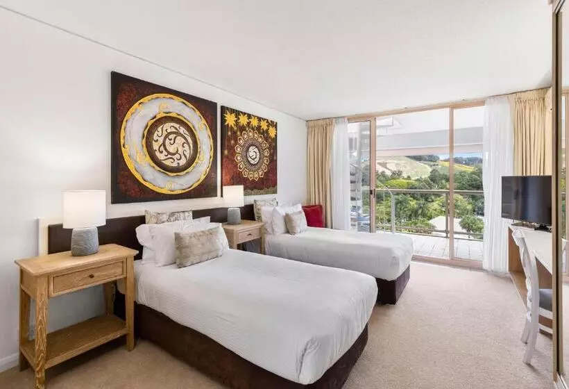 , Pacific Bay Resort