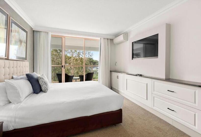 Апартаменты Deluxe 1 Спальня, Pacific Bay Resort