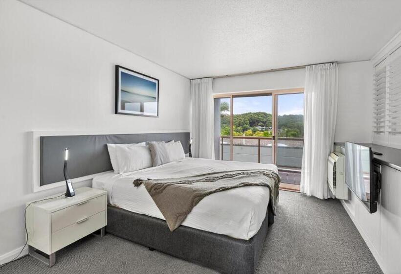 Апартаменты 1 Спальня с Террасой, Pacific Bay Resort
