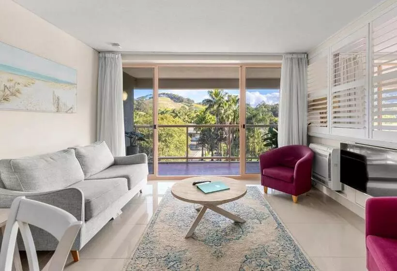 آپارتمان مدیریتی 2 خوابه, Pacific Bay Resort