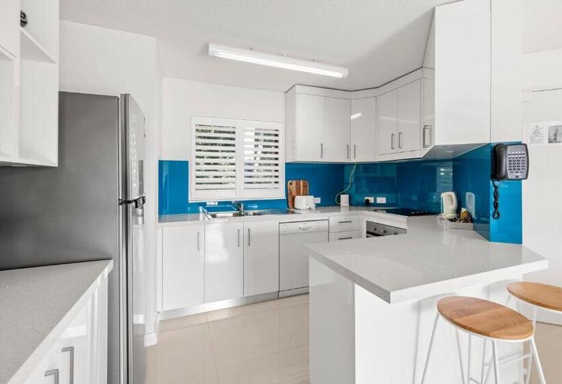 2 Bedroom Suite with Terrace, Pacific Bay Resort