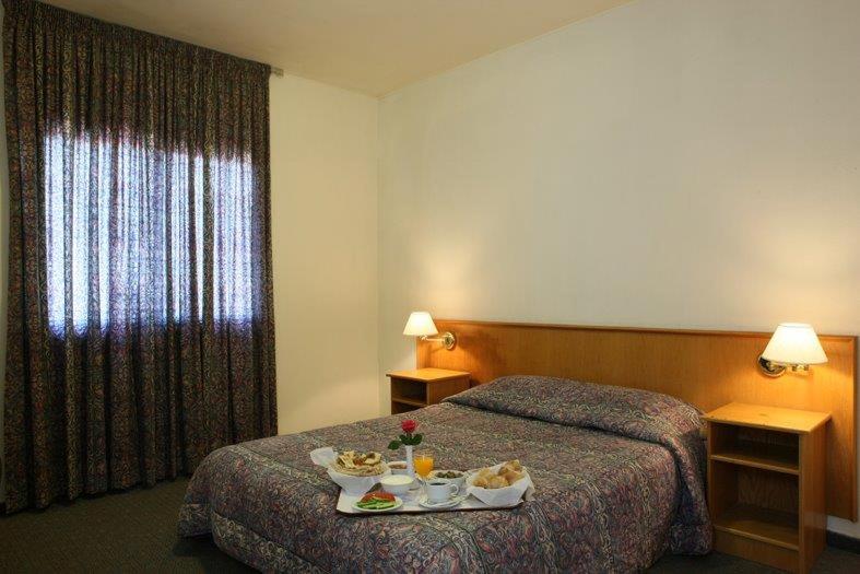 سوئیت سینیور, Zoukotel