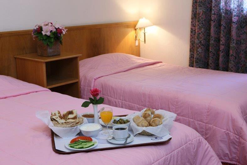 سوئیت سینیور, Zoukotel