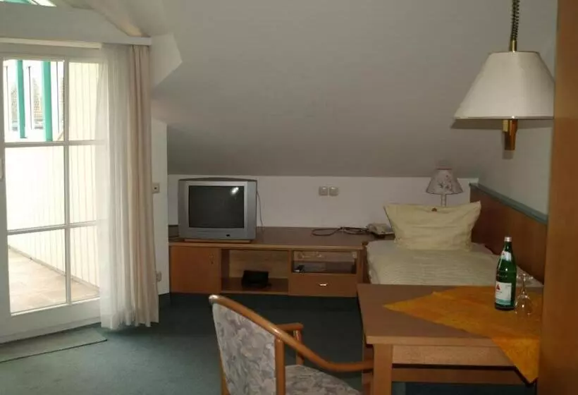 Huoneisto 1 Makuuhuone Parveke, Apparthotel Am Friedrichspark