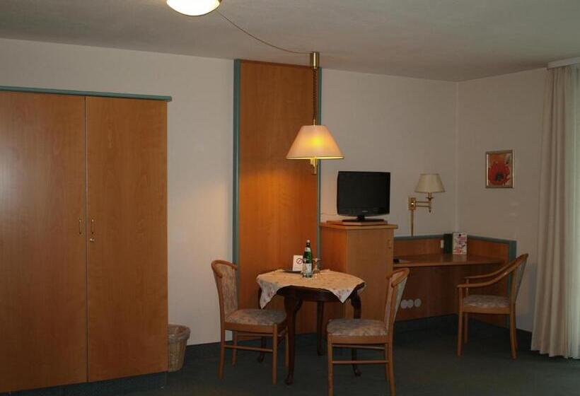 带1个卧室的带阳台的公寓, Apparthotel Am Friedrichspark