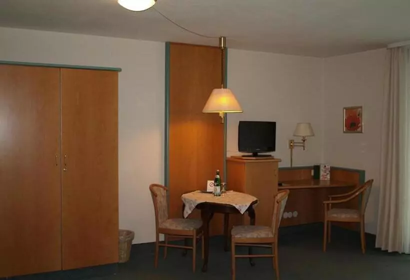 Huoneisto 1 Makuuhuone Parveke, Apparthotel Am Friedrichspark