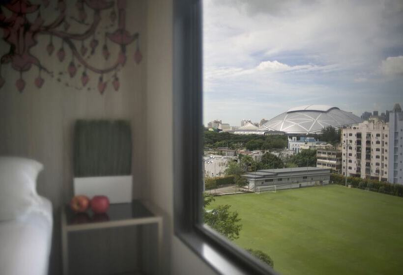 Superior Room, 81 Premier Princess