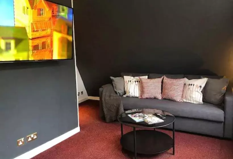 スイート, Berjaya Eden Park London