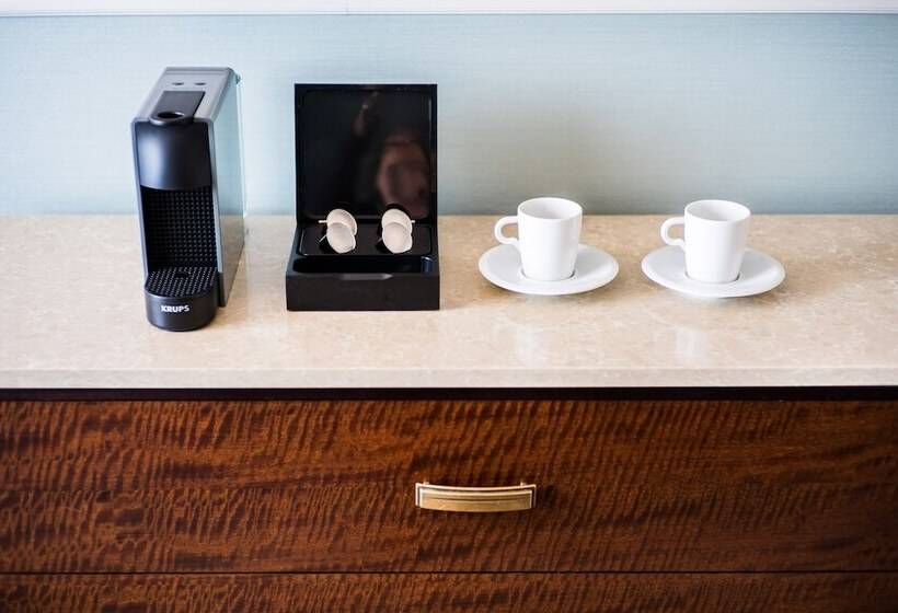 اتاق استاندارد یک نفره, Esplanade Hotel Prague