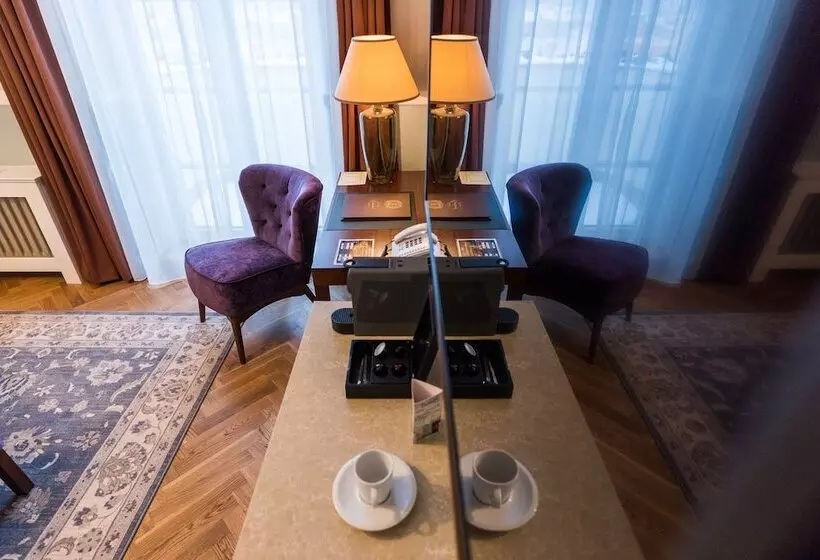 Executive-huone, Esplanade Hotel Prague