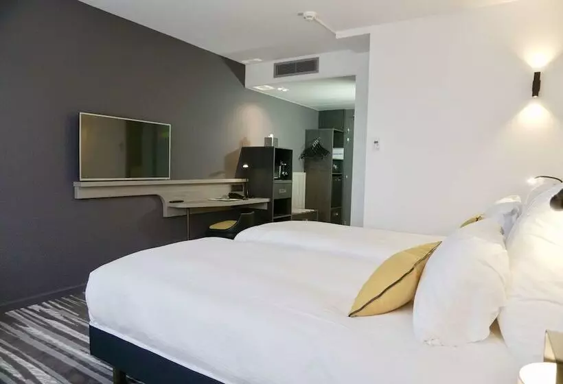 スーペリアールーム, Golden Tulip Roissy Saint Witz