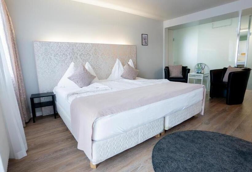 标准间, & Restaurant Rössli