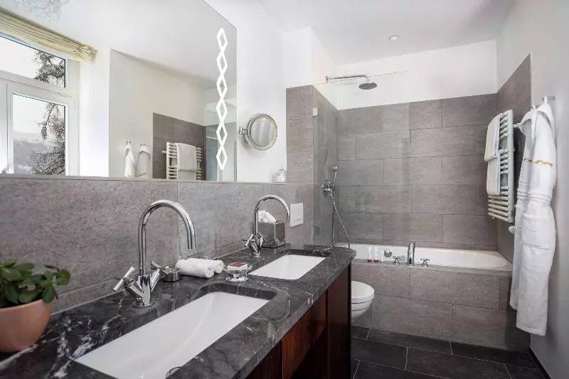 Deluxe Room Mountain View, Waldhaus Flims Wellness Resort, Autograph Collection