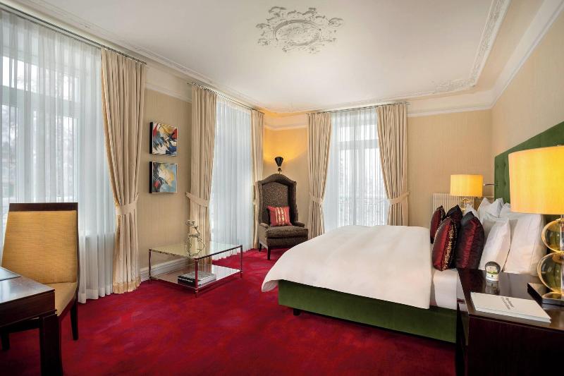 Номер Deluxe Вид на Горы, Waldhaus Flims Wellness Resort, Autograph Collection