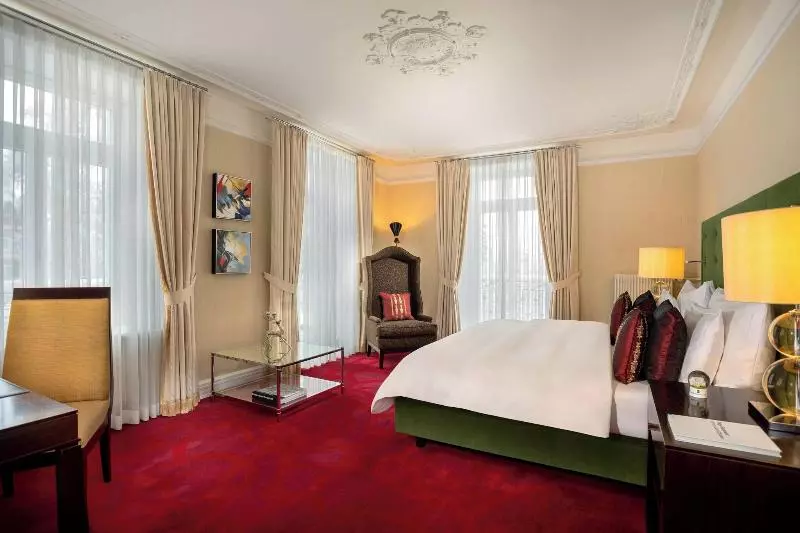 Deluxe Room Mountain View, Waldhaus Flims Wellness Resort, Autograph Collection