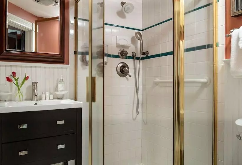 اتاق استاندارد با تخت دوبل, White Doe Inn Bed & Breakfast