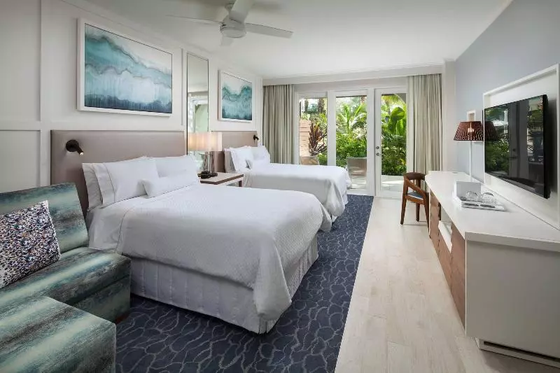 اتاق اساندارد با چشمانداز جانبی به دریا, The Westin Grand Cayman Seven Mile Beach Resort & Spa