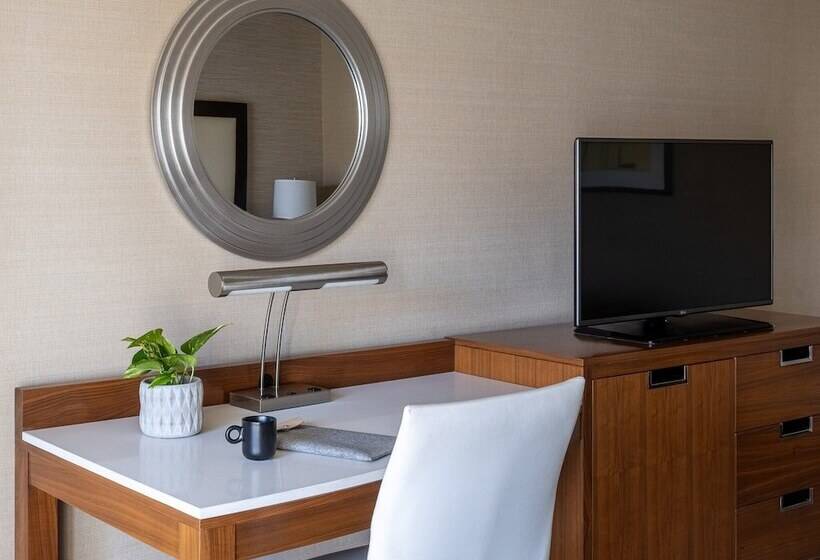 غرفة قياسية سرير مزدوج, Crowne Plaza Phoenix   Chandler Golf Resort, An Ihg