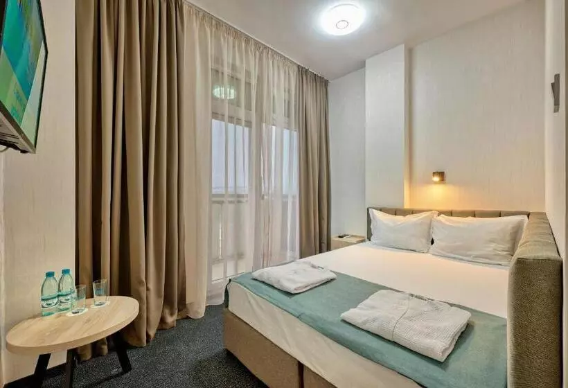 Habitació Familiar Deluxe, Augusta Spa