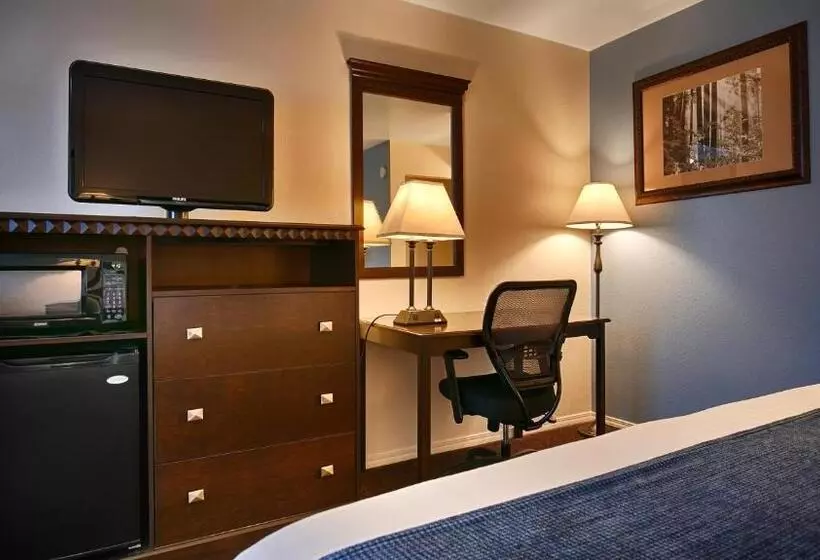 اتاق استاندارد با تخت دو نفره بزرگ برای معلولان, Best Western Arcata Inn