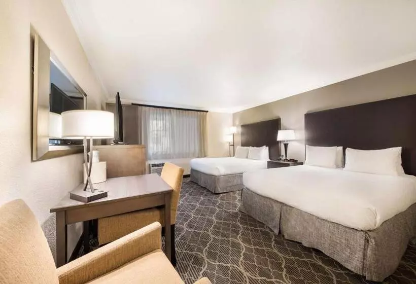 اتاق استاندارد, Best Western Danville Sycamore Inn
