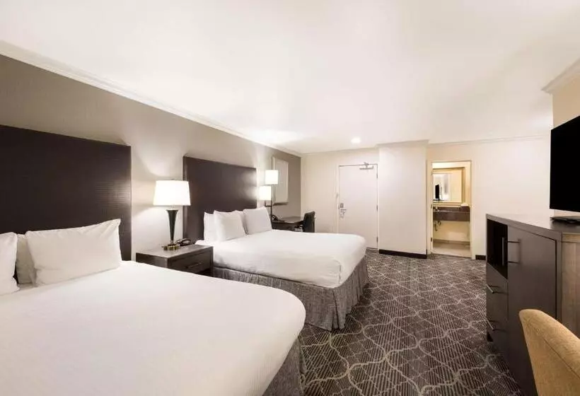 سوییت خانوادگی, Best Western Danville Sycamore Inn