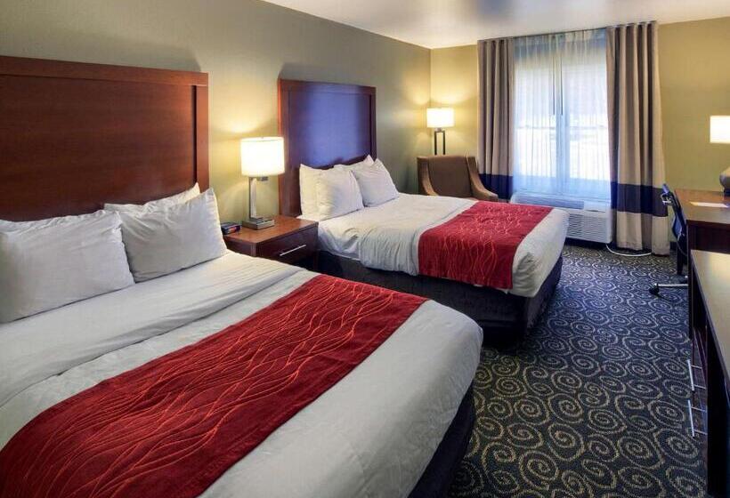 Номер Стандарт 2 Двуспальные Кровати, Comfort Inn Brunswick