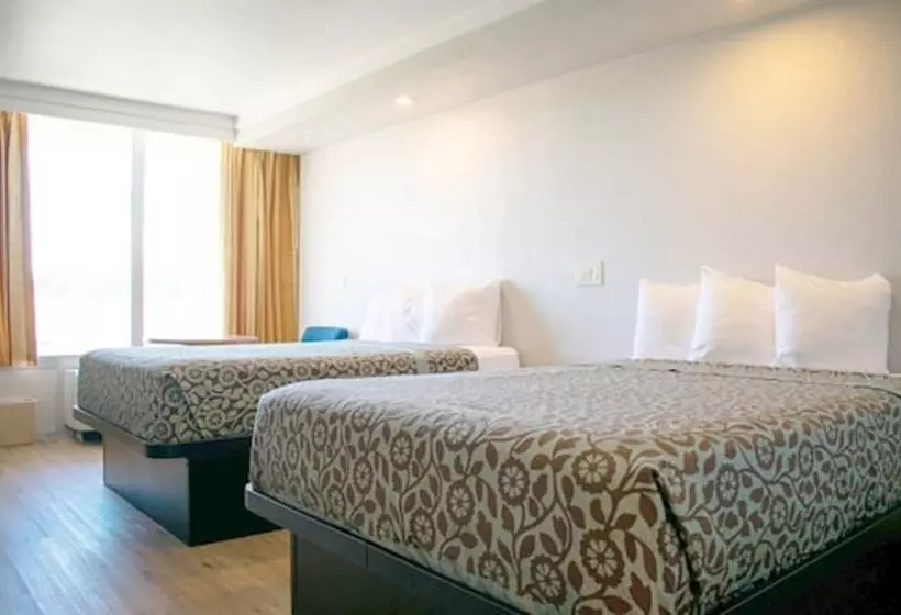 2ダブルベッドのスタンダードルーム, Days Inn By Wyndham Hillsboro Tx