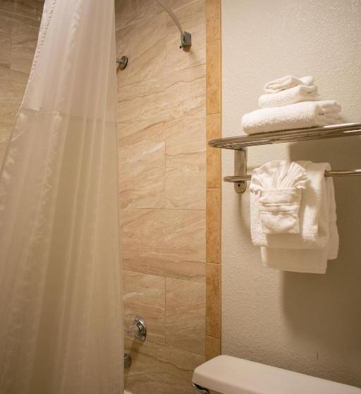 Номер Стандарт 2 Двуспальные Кровати, Days Inn By Wyndham Hillsboro Tx
