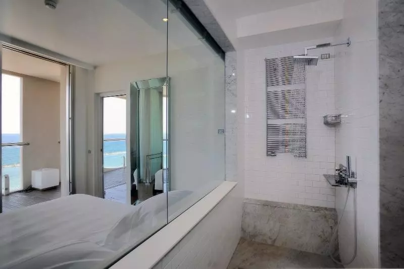 Superior-sviitti, Excelsior Hotel, Spa & Lido