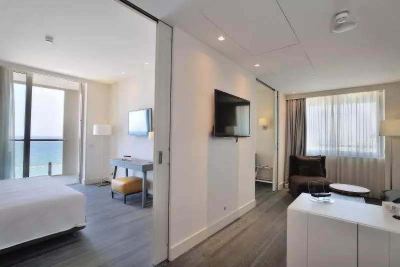 Superior-sviitti, Excelsior Hotel, Spa & Lido