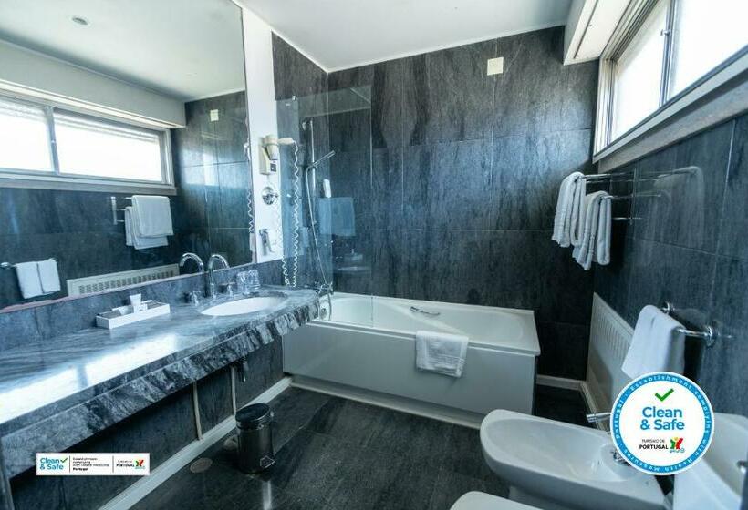 اتاق خانوادگی, Florida