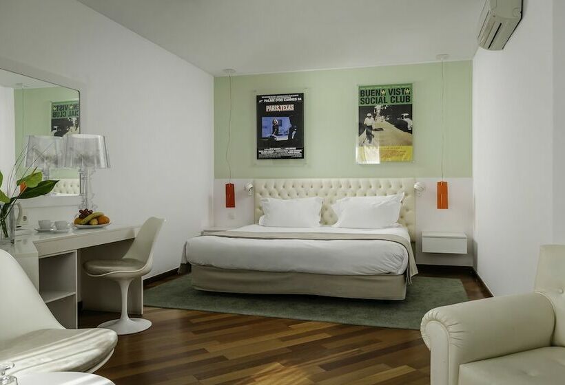 اتاق خانوادگی, Florida