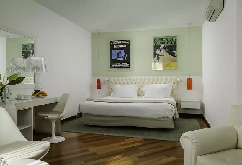 Camera Familiare, Florida