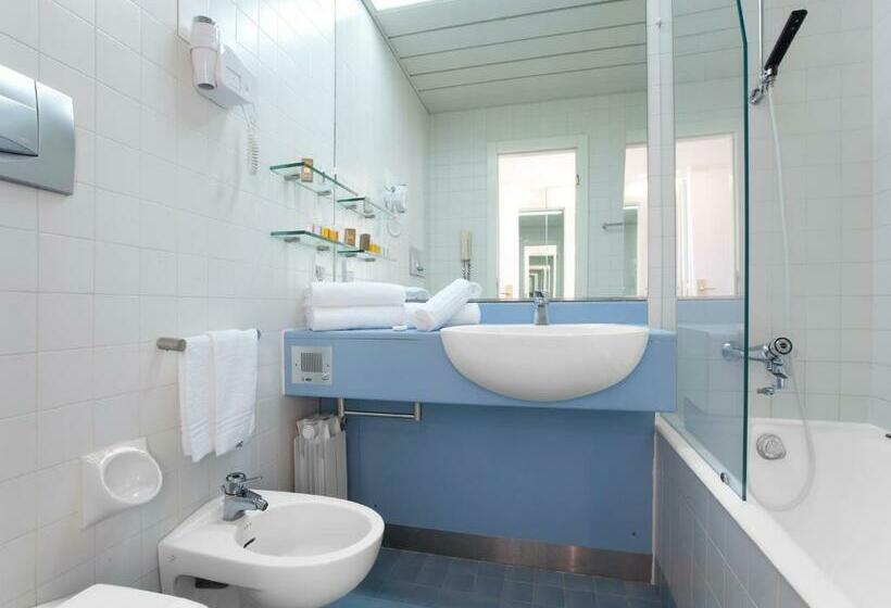 高级大房间, Grand Hotel Pianeta Maratea Resort