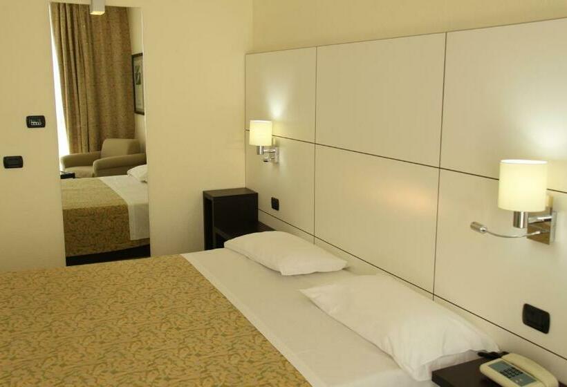 高级大房间, Grand Hotel Pianeta Maratea Resort