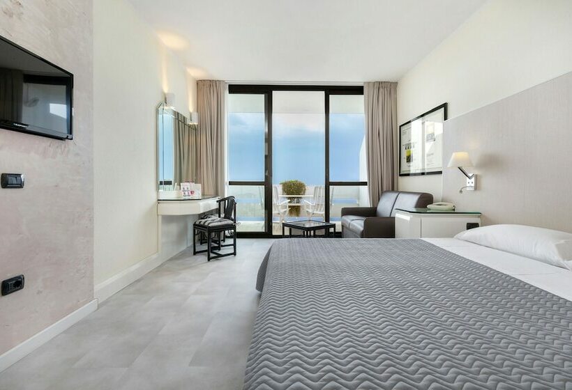 Номер Superior, Grand Hotel Pianeta Maratea Resort
