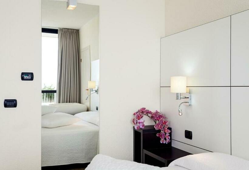 Люкс, Grand Hotel Pianeta Maratea Resort