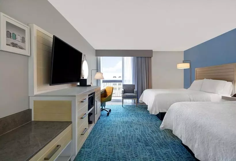 ２ダブルベッドのスタンダードルーム, Hampton Inn Jacksonville Beach/oceanfront