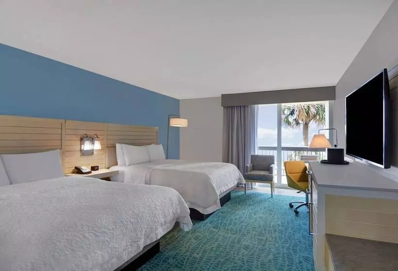 ２ダブルベッドのスタンダードルーム, Hampton Inn Jacksonville Beach/oceanfront