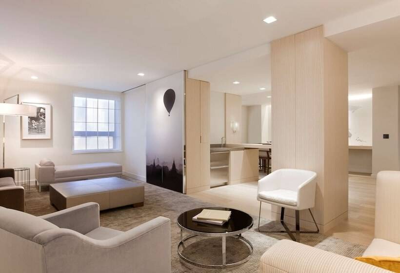 带城市景观的套间, Hyatt Grand Central New York